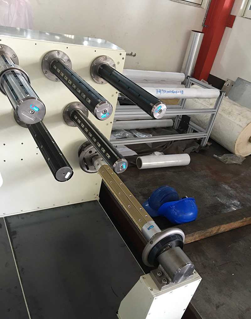 氣脹軸安全夾頭應(yīng)用于收放卷取機械 氣脹軸安全夾頭應(yīng)用于收放卷取機械